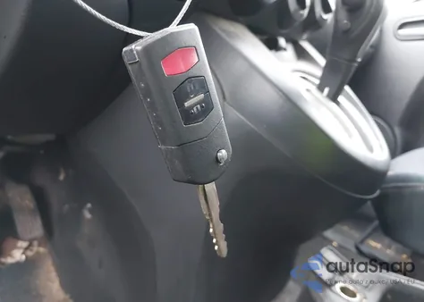 2014 Mazda Mazda2 Touring z USA, uszkodzony, nr VIN JM1DE1LZ4E0179847